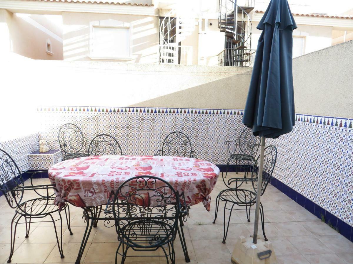 Casa Para Descanso Dehesa de Campoamor  Exteriör bild